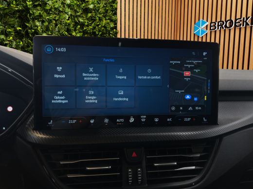 Ford Kuga 2.5 PHEV ST-Line X | Panoramadak | Adaptive Cruise | 360 Camera ActivLease financial lease