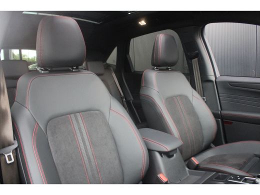 Ford Kuga 2.5 PHEV ST-Line X | Black Pack! | Wegklap Trekhaak | Pano-dak | ALLE opties! ActivLease financial lease
