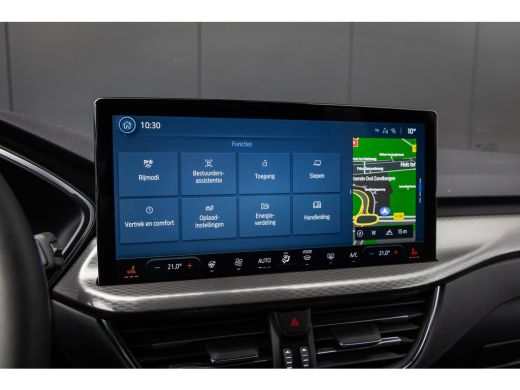 Ford Kuga 2.5 PHEV Titanium | Electrische trekhaak | 2100kg trekgewicht | Winter-pack | 360 camera | Adapti... ActivLease financial lease