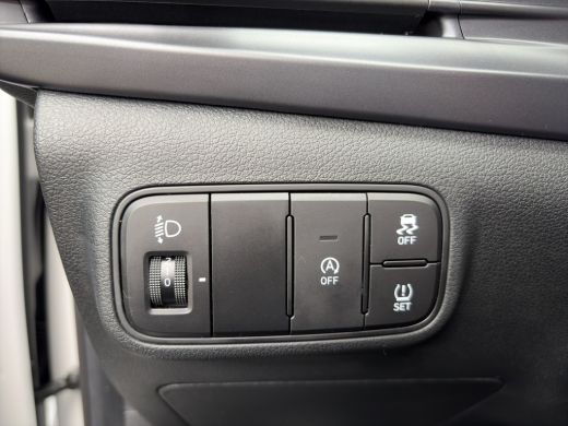 Hyundai i20 1.0 T-GDI 100pk Comfort | Airco | Camera | Carplay | Cruise control | Dodehoek detectie | Navigat... ActivLease financial lease