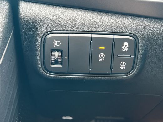 Hyundai i20 1.0 T-GDI 100pk Comfort | Airco | Camera | Carplay | Cruise control | Dodehoek detectie | Navigat... ActivLease financial lease