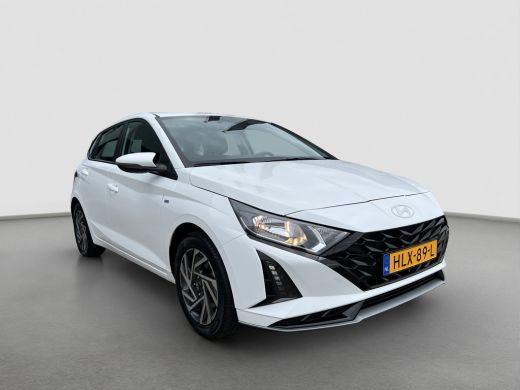 Hyundai i20 1.0 T-GDI 100pk Comfort | Airco | Camera | Carplay | Cruise control | Dodehoek detectie | Navigat... ActivLease financial lease