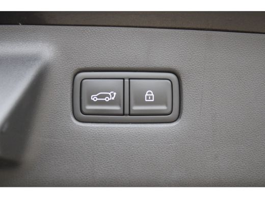 Hyundai Santa Fe 1.6 T-GDI PHEV Comfort Smart 4WD 7p. | Elektrisch bedienbare achterklep ActivLease financial lease