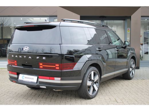 Hyundai Santa Fe 1.6 T-GDI PHEV Comfort Smart 4WD 7p. | Elektrisch bedienbare achterklep ActivLease financial lease