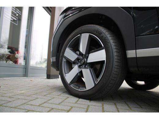 Hyundai Santa Fe 1.6 T-GDI PHEV Comfort Smart 4WD 7p. | Elektrisch bedienbare achterklep ActivLease financial lease