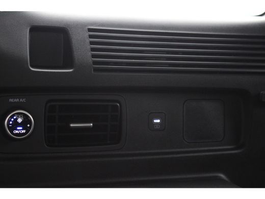 Hyundai Santa Fe 1.6 T-GDI PHEV Comfort Smart 4WD 7p. | Elektrisch bedienbare achterklep ActivLease financial lease