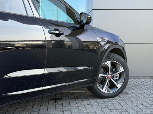 Jaguar E-PACE P300e AWD R-Dynamic SE | Stoelverwarming voor | 19 Inch | Adaptieve Cruise Control | Meridian ActivLease financial lease