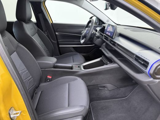Jeep Avenger 1.2 e-Hybrid Summit | Achteruitrijcamera | Airco (automatisch) | Apple Carplay/Android Auto|telef... ActivLease financial lease