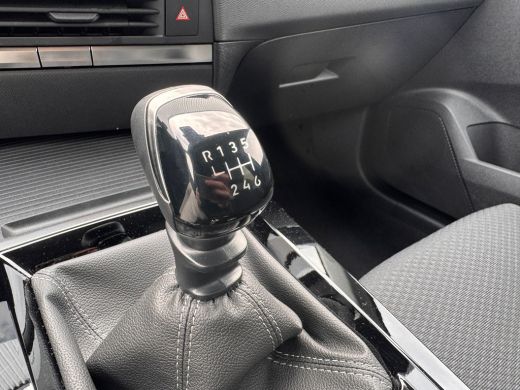 Opel Astra Sports Tourer 1.2 Turbo Business Edition 130PK | Camera | Navigatie | Stoel/stuurverwarming | Cru... ActivLease financial lease