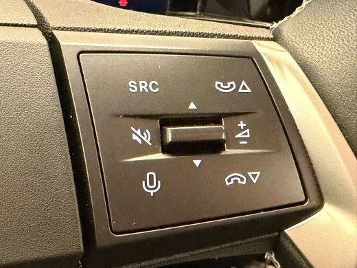 Opel Frontera Electric Edition 44 kWh Stuur & Stoelverwarming | Airco | Cruise | Digitaal Dashboard | 16" Licht... ActivLease financial lease