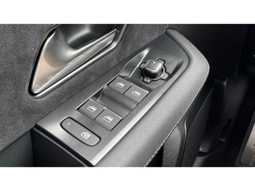 Opel Grandland Ultimate | 7,4 kW boordlader | Draadloze telefoonlader (Inductie) | Elektronische klimaatregeling... ActivLease financial lease