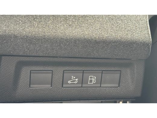 Opel Grandland Ultimate | 7,4 kW boordlader | Draadloze telefoonlader (Inductie) | Elektronische klimaatregeling... ActivLease financial lease