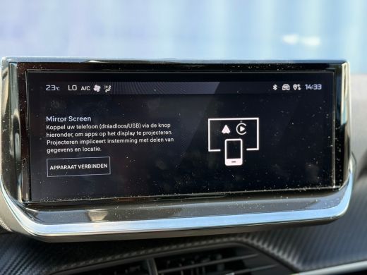 Peugeot 2008 1.2 Hybrid 145 Allure 360 camera | Keyless | Adaptive cruise control | Apple carplay & Android auto ActivLease financial lease