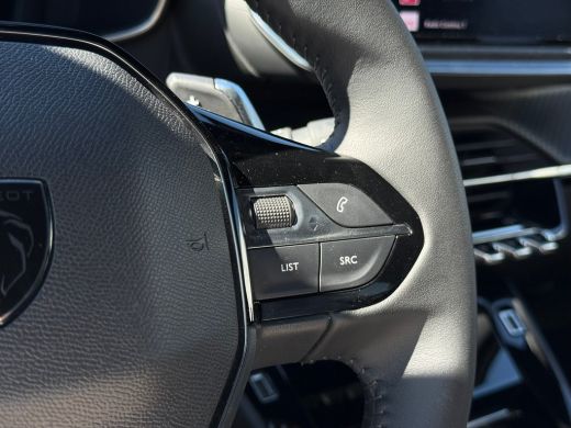 Peugeot 2008 1.2 Hybrid 145 Allure 360 camera | Keyless | Adaptive cruise control | Apple carplay & Android auto ActivLease financial lease