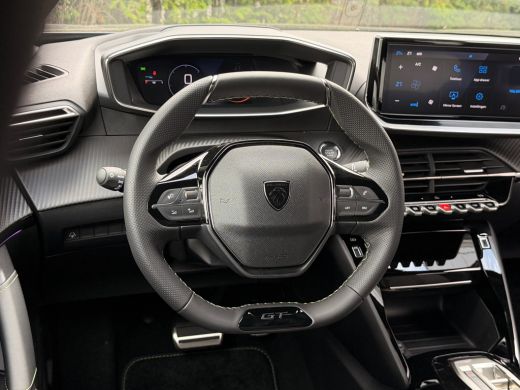 Peugeot 2008 GT 1.2 Hybrid VOORRAADACTIE | 8 JAAR FABRIEKSGARANTIE  | 17'' Lichtmetalen velgen KARAKOY | Clima... ActivLease financial lease