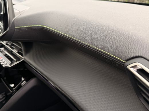 Peugeot 2008 GT 1.2 Hybrid VOORRAADACTIE | 8 JAAR FABRIEKSGARANTIE  | 17'' Lichtmetalen velgen KARAKOY | Clima... ActivLease financial lease