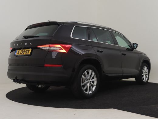 Skoda Kodiaq 1.5 TSI Business Edition 150pk DSG/AUTO | Camera | Elektr. Trekhaak | Apple Car Play / Android l ... ActivLease financial lease