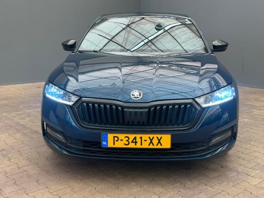 Skoda Octavia 1.0 e-TSI 110PK SPORT BUSINESS / NAVI / CLIMA / LED / PDC / 16" LMV / BLUETOOTH / CRUISECONTROL /... ActivLease financial lease