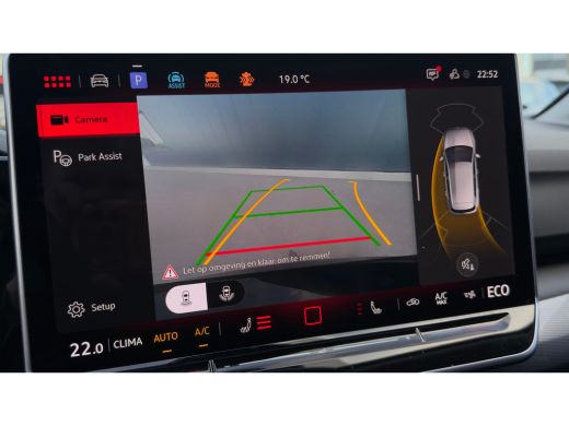 Volkswagen Golf 1.5 eHybrid Style Edition | Panoramadak | Camera | Elektrische stoel | Dodehoek Detectie | ActivLease financial lease
