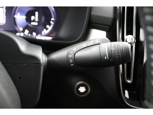 Volvo  XC40 T4 Recharge R-Design Expression | SoH 83% | Adaptieve Cruise control | Stoel en stuurwielverwarmi... ActivLease financial lease