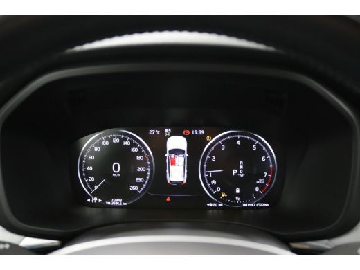 Volvo  XC60 B5 Black Pack | Trekhaak 2300KG! | Camera | Adaptive Cruise | BLIS | Stoelverwarming | Verwarmbar... ActivLease financial lease
