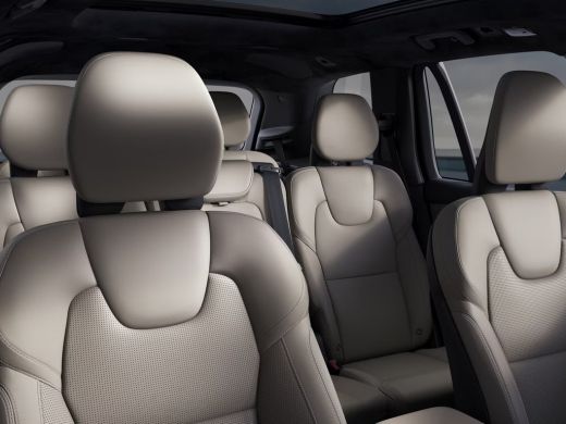 Volvo  XC90 2.0 T8 Plug-in hybrid AWD Ultra Dark Exec. Ed. | 2 stoelen op derde rij | Achterbank verwarmd | A... ActivLease financial lease