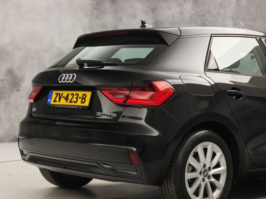 Audi A1 Sportback Sportback 30 TFSI Sport Automaat (APPLE CARPLAY, VIRTUAL DASHBOARD, GROOT NAVI, STOELVERWARMING, ... ActivLease financial lease