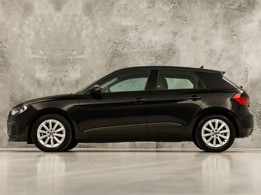 Audi A1 Sportback Sportback 30 TFSI Sport Automaat (APPLE CARPLAY, VIRTUAL DASHBOARD, GROOT NAVI, STOELVERWARMING, ... ActivLease financial lease
