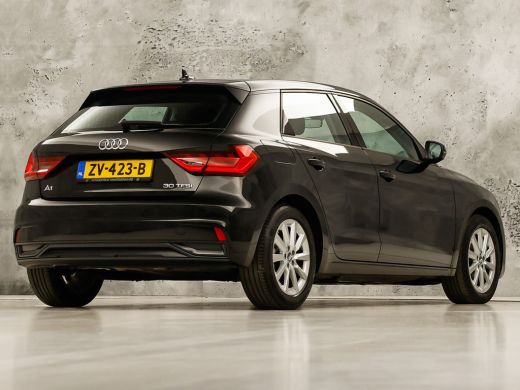 Audi A1 Sportback Sportback 30 TFSI Sport Automaat (APPLE CARPLAY, VIRTUAL DASHBOARD, GROOT NAVI, STOELVERWARMING, ... ActivLease financial lease