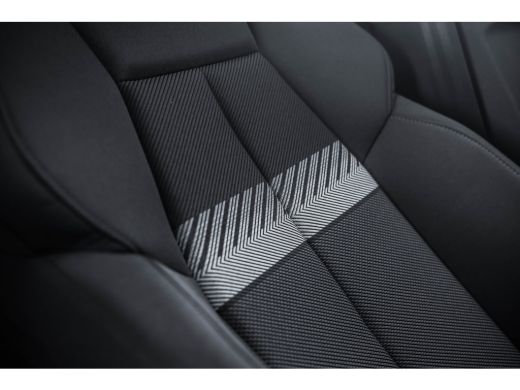 Audi A3 Sportback 40 TFSI e Advanced edition | Panoramadak | Stoelverwarming | ACC | Dode hoek | ActivLease financial lease