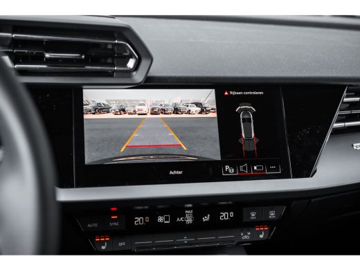 Audi A3 Sportback 40 TFSI e Advanced edition | Panoramadak | Stoelverwarming | ACC | Dode hoek | ActivLease financial lease