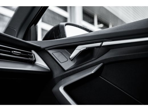 Audi A3 Sportback 40 TFSI e Advanced edition | Panoramadak | Stoelverwarming | ACC | Dode hoek | ActivLease financial lease