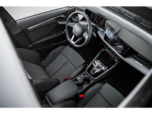Audi A3 Sportback 40 TFSI e Advanced edition | Panoramadak | Stoelverwarming | ACC | Dode hoek | ActivLease financial lease