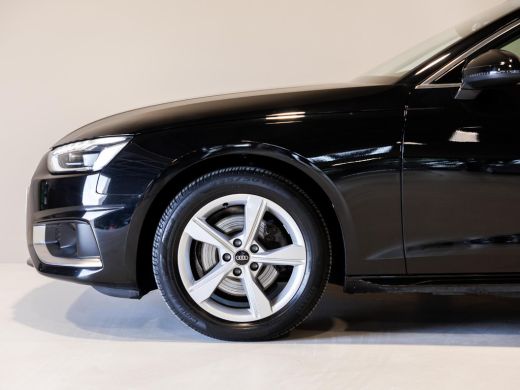 Audi A4 Avant 35 TFSI Advanced Edition / 150pk / Panorama dak / Leder / Stoelverwarming / ActivLease financial lease