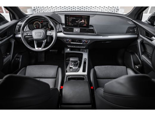 Audi Q5 55 TFSI e S edition Competition | Trekhaak | Stoelverwarming | Adaptive Cruise Control | ActivLease financial lease