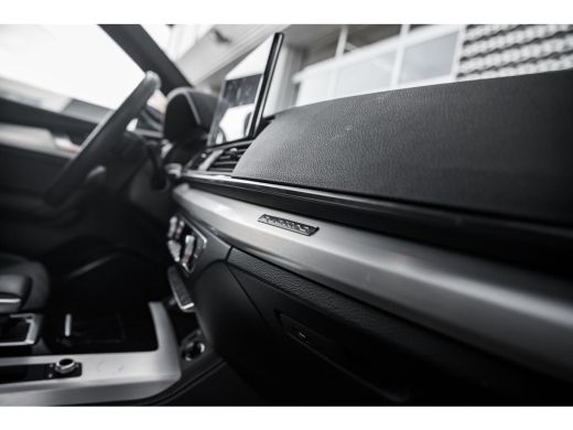 Audi Q5 55 TFSI e S edition Competition | Trekhaak | Stoelverwarming | Adaptive Cruise Control | ActivLease financial lease