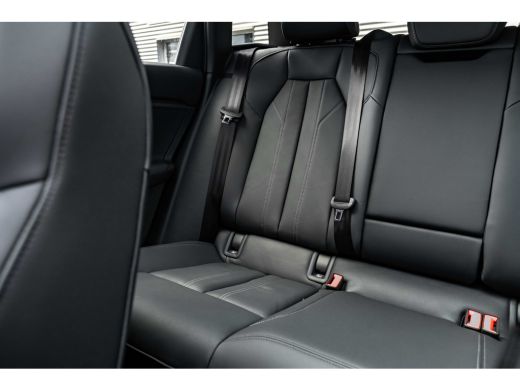 Audi Q6 e-tron S edition 83 kWh / 252 pk | Adaptive air suspension | Adaptive cruise control | Audi sound system ActivLease financial lease