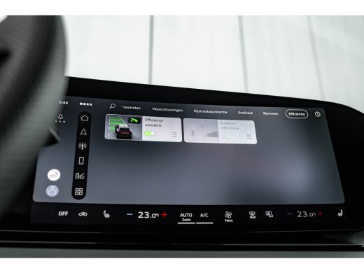 Audi Q6 e-tron S edition 83 kWh / 252 pk | Adaptive air suspension | Adaptive cruise control | Audi sound system ActivLease financial lease