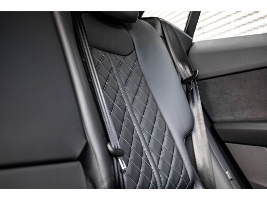 Audi Q8 55 TFSI e quattro Pro Line Advanced| Panoramadak | Nachtzichtassistent | B&O | Vierwielbesturing ... ActivLease financial lease