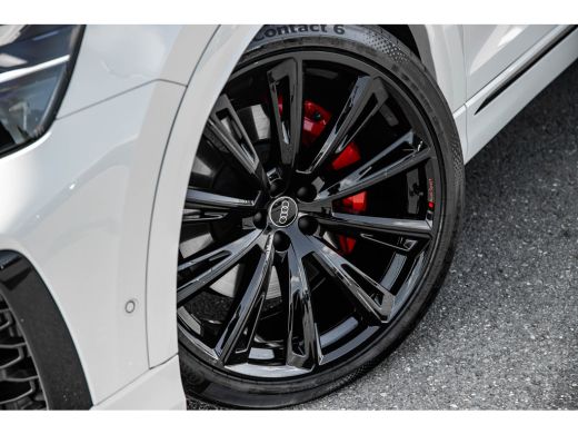 Audi Q8 55 TFSI e quattro Pro Line Advanced| Panoramadak | Nachtzichtassistent | B&O | Vierwielbesturing ... ActivLease financial lease