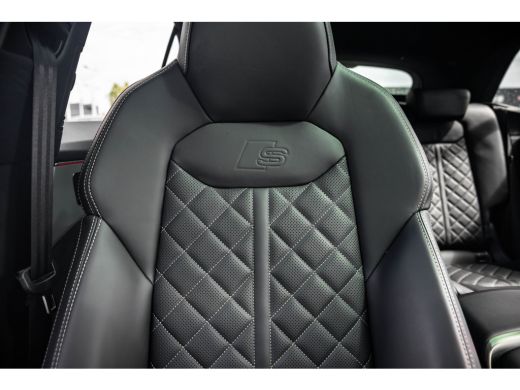 Audi Q8 60 TFSI e quattro Pro Line S Competition ABT Aero Package | Panoramadak | Trekhaak | Remote Park ... ActivLease financial lease