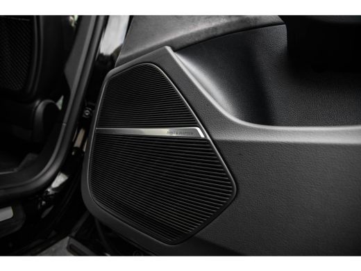Audi Q8 60 TFSI e quattro Pro Line S Competition ABT Aero Package | Panoramadak | Trekhaak | Remote Park ... ActivLease financial lease