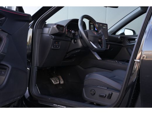CUPRA Leon Sportstourer 1.5 TSI e-Hybrid 204pk Business | Panoramadak | Sennheiser | Camera | Stoel & Stuurverwarming | 18" ActivLease financial lease