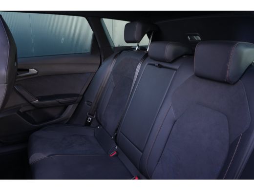CUPRA Leon Sportstourer 1.5 TSI e-Hybrid 204pk Business | Panoramadak | Sennheiser | Camera | Stoel & Stuurverwarming | 18" ActivLease financial lease