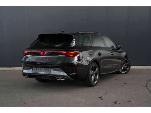 CUPRA Leon Sportstourer 1.5 TSI e-Hybrid 204pk Business | Panoramadak | Sennheiser | Camera | Stuur & Stoelverwarming ActivLease financial lease