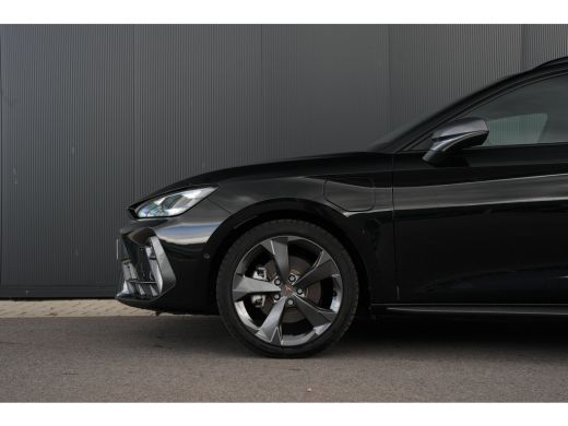 CUPRA Leon Sportstourer 1.5 TSI e-Hybrid 204pk Business | Panoramadak | Sennheiser | Camera | Stuur & Stoelverwarming ActivLease financial lease
