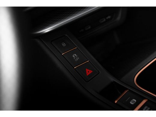 CUPRA Terramar 1.5 TSI e-Hybrid 272pk VZ Performance | Adaptief demping systeem | Alcantara bekleding | Apple Ca... ActivLease financial lease