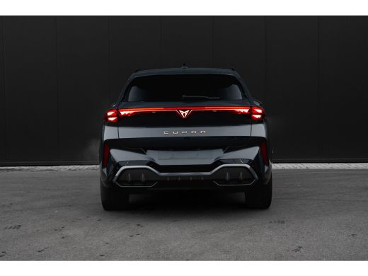 CUPRA Terramar 1.5 TSI e-Hybrid 272pk VZ Performance | Garantie t/m 2030 | Panoramadak | Trekhaak | 360 Camera |... ActivLease financial lease