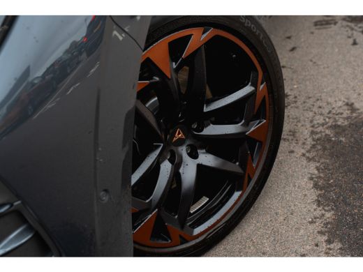 CUPRA Terramar 1.5 TSI e-Hybrid 272pk VZ Performance | Panoramadak | Trekhaak | 360 Camera | Stoelen Elektrisch ... ActivLease financial lease