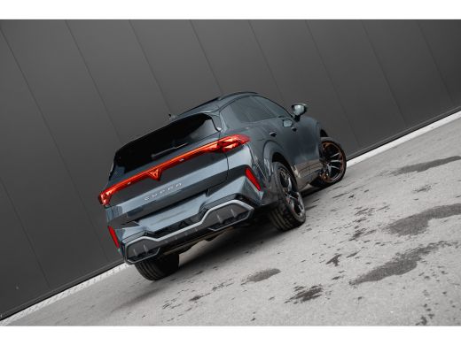 CUPRA Terramar 1.5 TSI e-Hybrid 272pk VZ Performance | Panoramadak | Trekhaak | 360 Camera | Stoelen Elektrisch ... ActivLease financial lease